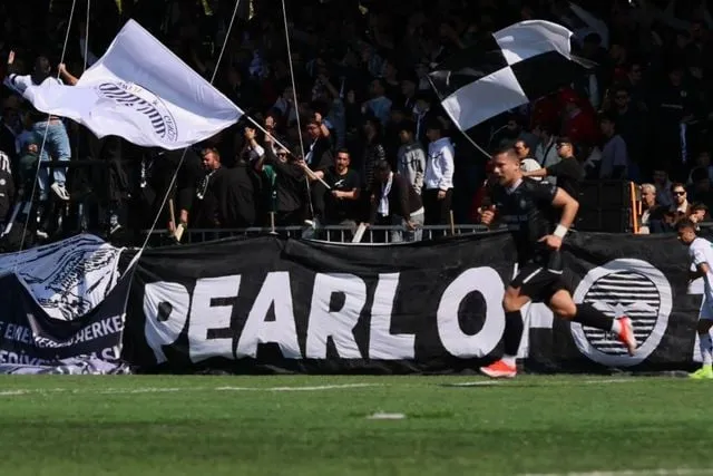 2 kez Süper Lig