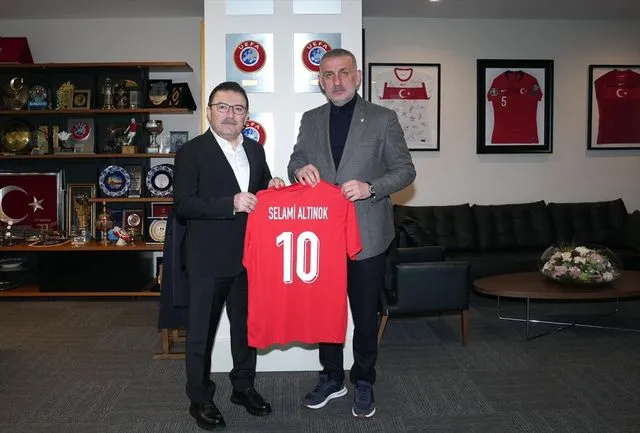 AK Parti Erzurum Milletvekili Altınok