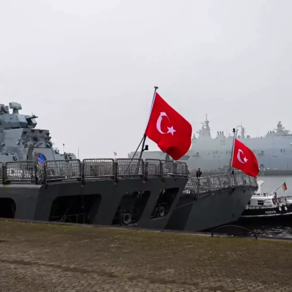 Anadolu Türk Deniz Görev Kuvveti, Almanya