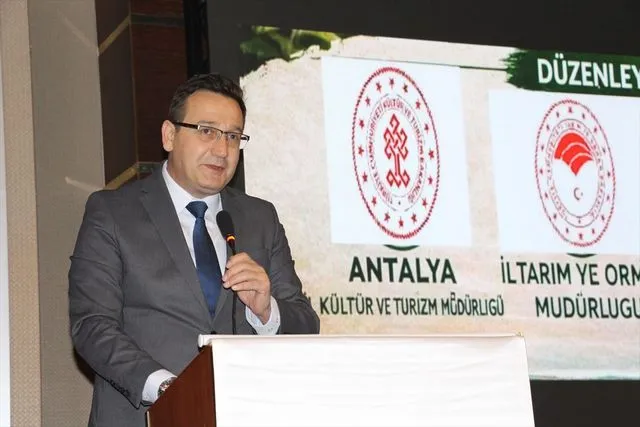 Antalya'da turizmde kültürel mirasın korunması ve sürdürülebilir gelecek konuşuldu