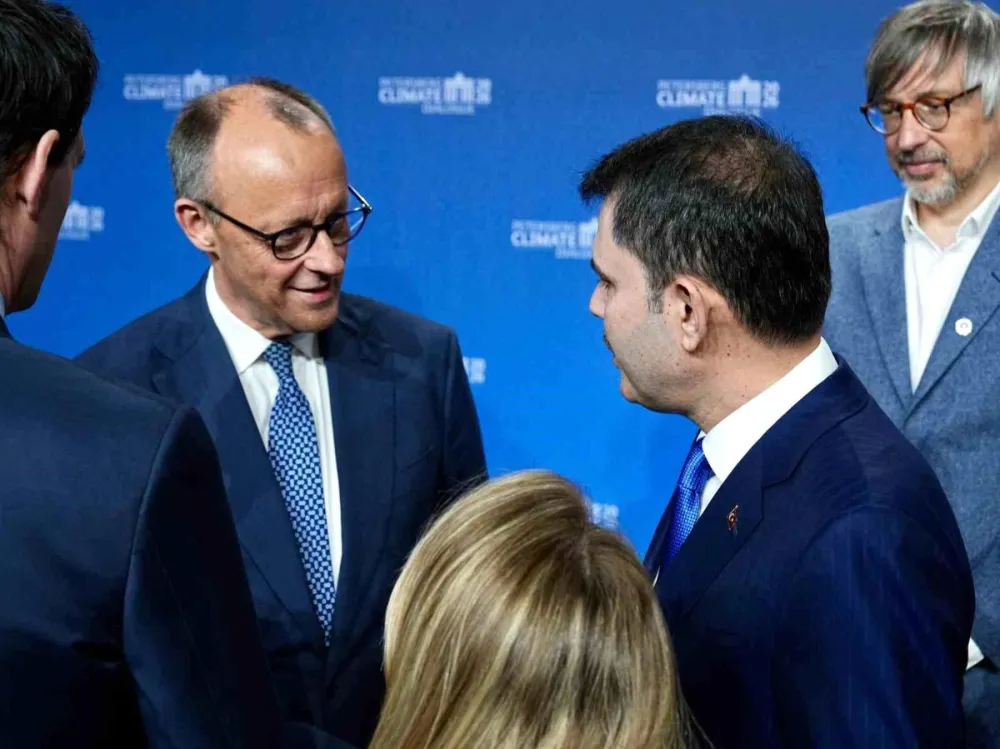 Bakan Kurum Almanya