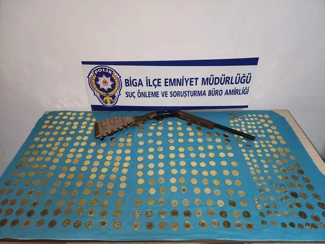 Çanakkale'de 438 adet sahte altın ele geçirildi
