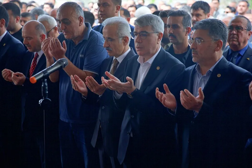 Cenazesi Defnedilen Öğrenciye Son Görev