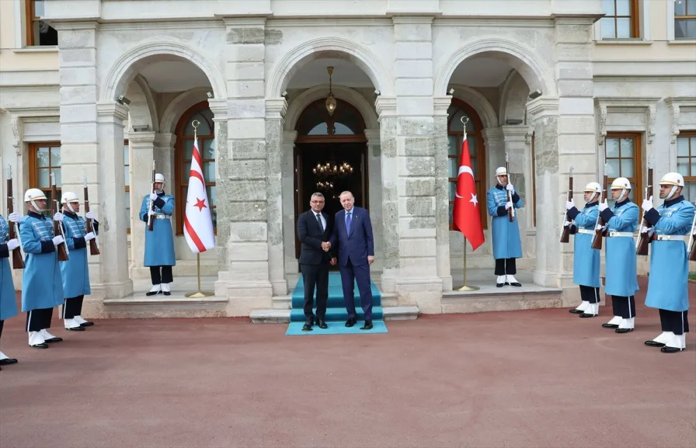 Cumhurbaşkanı Erdoğan, KKTC Cumhurbaşkanı Erhürman ile bir görüşme gerçekleştirdi.