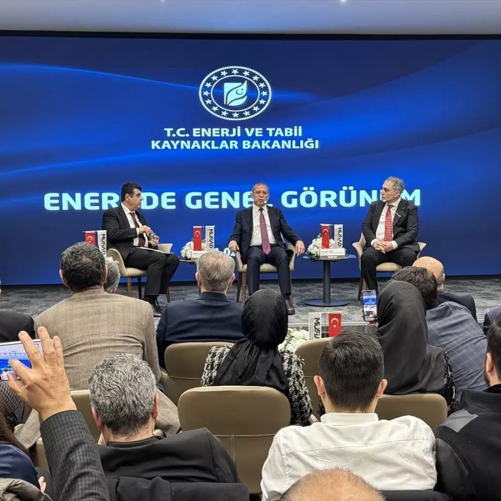 Enerji ve Tabii Kaynaklar Bakan Yardımcısı Abdullah Tancan İzmir