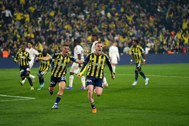 Fenerbahçe, büyük maçlarda 13 puan topladı