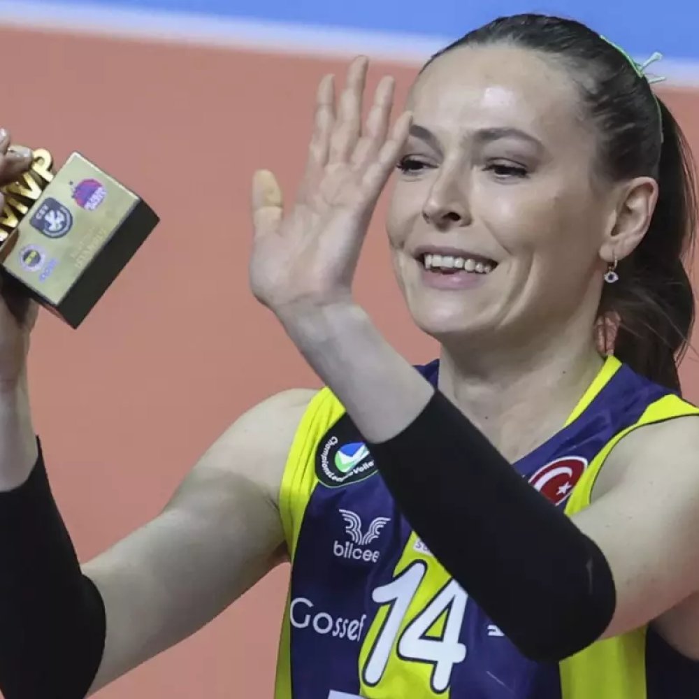 Fenerbahçe, Eda Erdem ile Sözleşme Yeniliyor