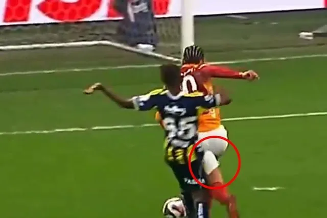 Galatasaray Leroy Sane ile penaltı bekledi