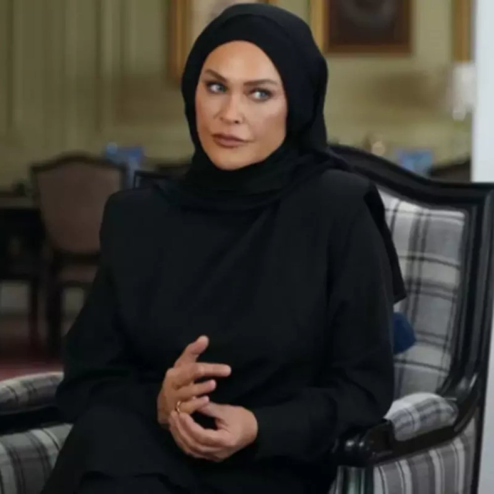 Hülya Avşar'ın Filtre Kullanımına Yönelik Tepkiler