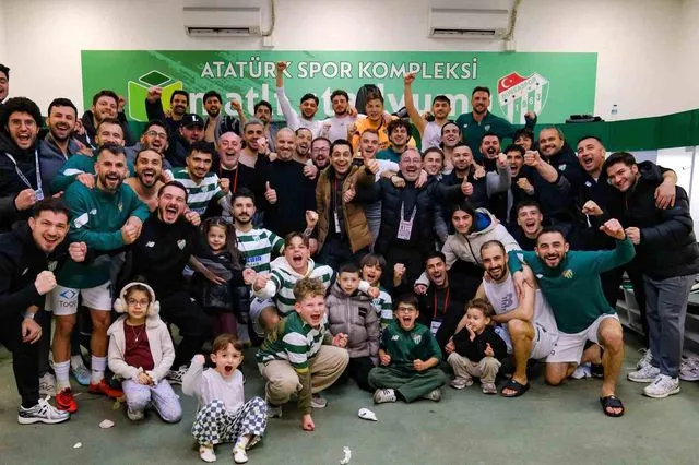 Nesine 2. Lig: Bursaspor: 2 Güzide Gebze Spor: 0