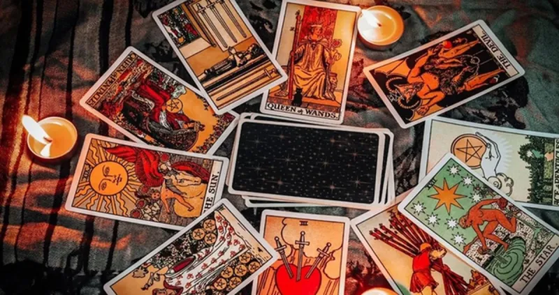 24 Mart günlük tarot falı: 24 Mart Salı günü seni neler bekliyor? Günlük tarot kart açılımı!