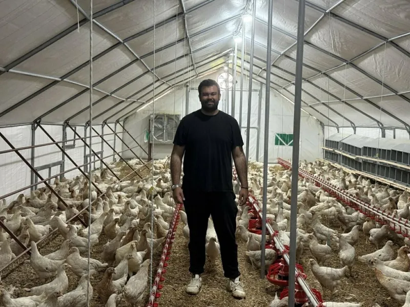 Aracını Sermaye Yapıp Hayallerinin Peşinden Gitti: Genç Girişimcinin İlham Veren Başarı Hikayesi