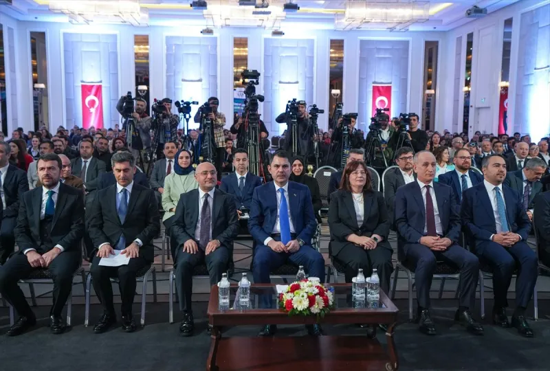 Bakan Kurum,