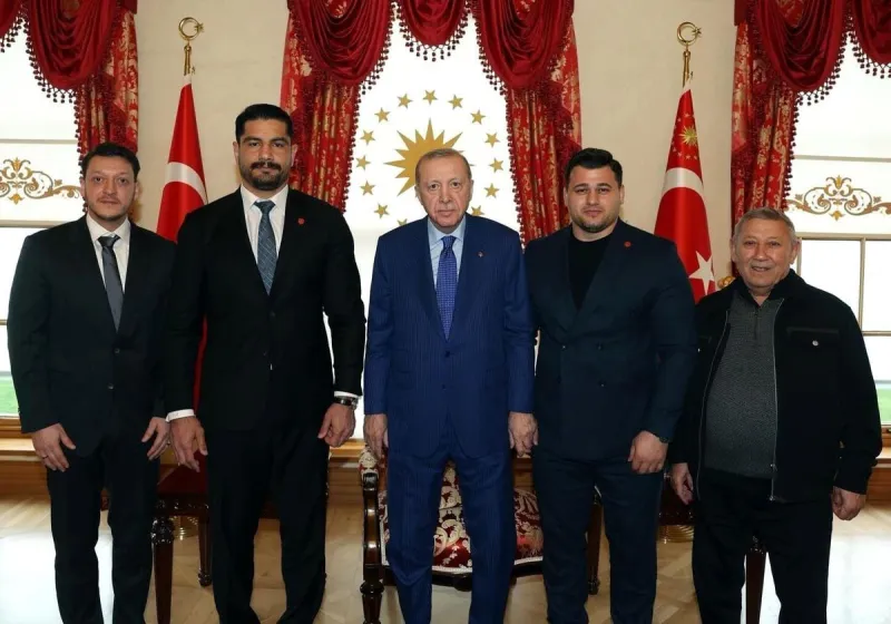 Cumhurbaşkanı Erdoğan, Taha Akgül
