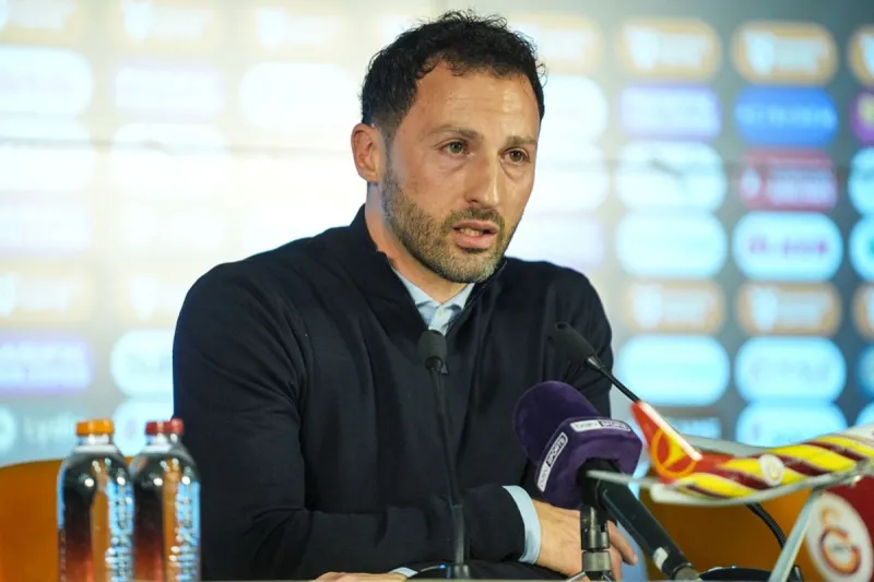 Fenerbahçe'nin Derbi Mağlubiyetinin Ardından Tedesco Konuştu: Gizlilik ve Taktiksel Problemler