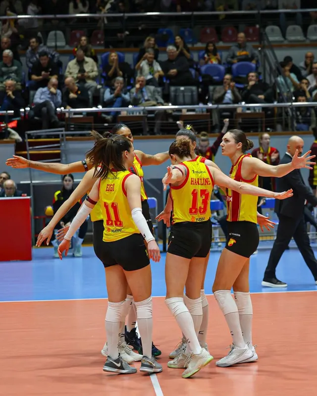 Göztepe branşlarıyla zirvede