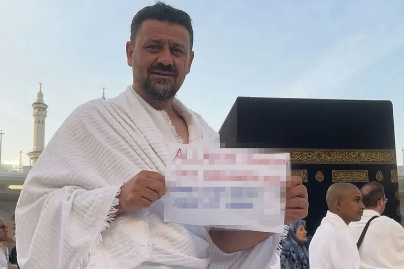 Kabe'yi ziyaret eden bir adam, dilek hakkını bakın neyden yana kullandı