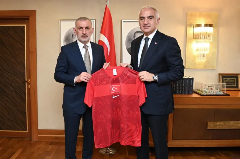 Kültür ve Turizm Bakanı Ersoy, TFF Başkanı Hacıosmanoğlu