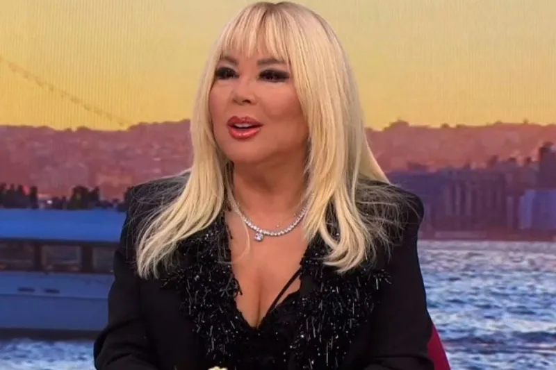 Safiye Soyman’ın Estetik Dönüşümü: Ünlü Sanatçının Yeni İmajı Sosyal Medyayı Salladı