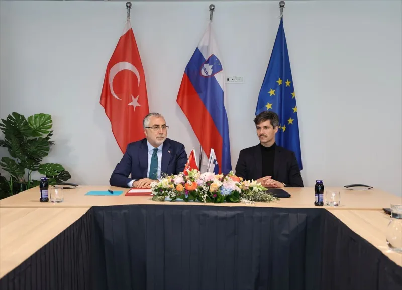 Türkiye ile Slovenya arasında 