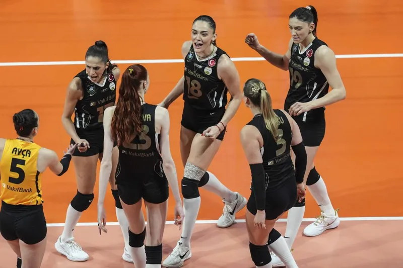 VakıfBank, Fenerbahçe