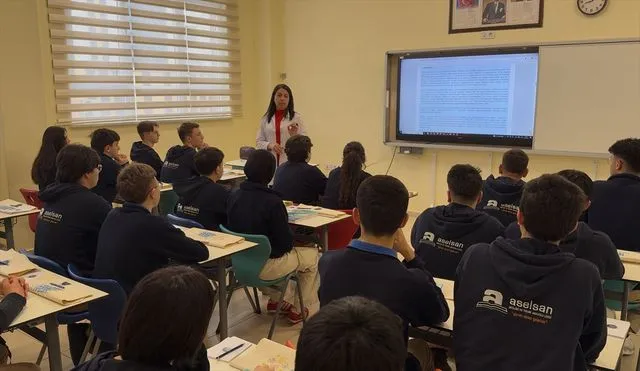 Okullarda eş zamanlı "finansal okuryazarlık" dersi verildi