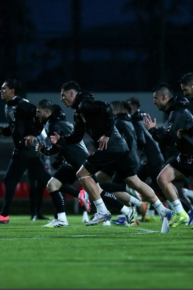 Süper Lig'de Aranın Değerlendirilmesi: Gençlerbirliği Antalya'da Kamp Yapıyor