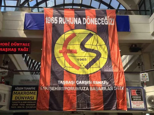 Taşbaşı esnafından Eskişehirspor