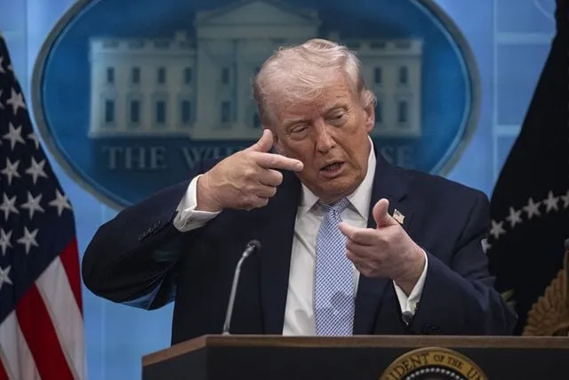 Trump'tan İran'a yeni tehdit: Uymayan bedelini öder